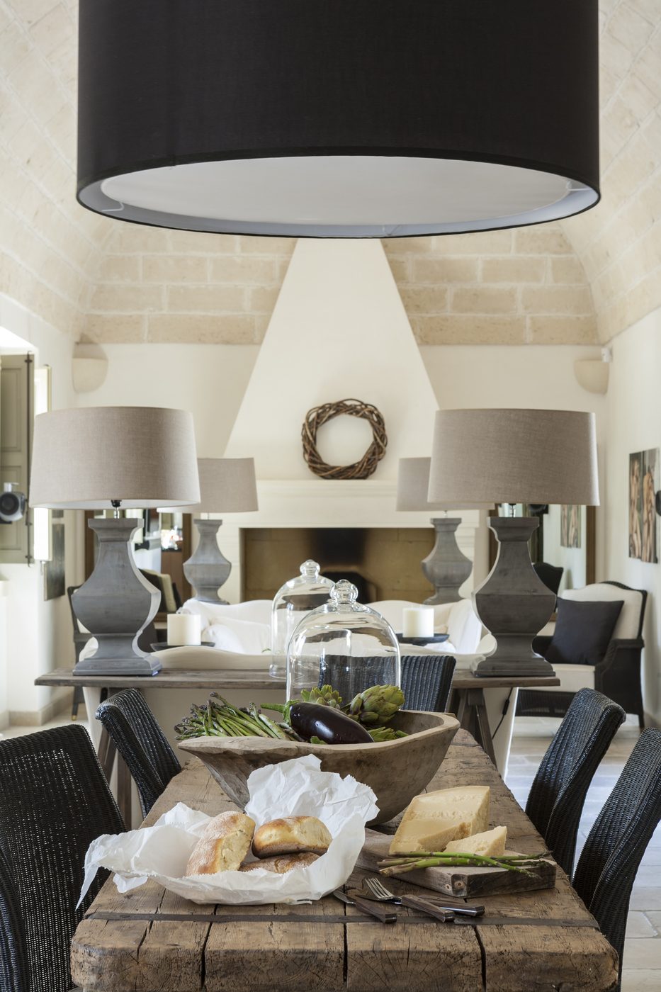 Masseria dining room, Puglia